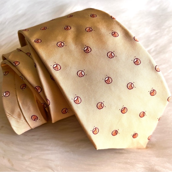 Barneys New York Men's 100% Silk Yellow Tie with Red Lady Bugs Made in Italy - Picture 1 of 8